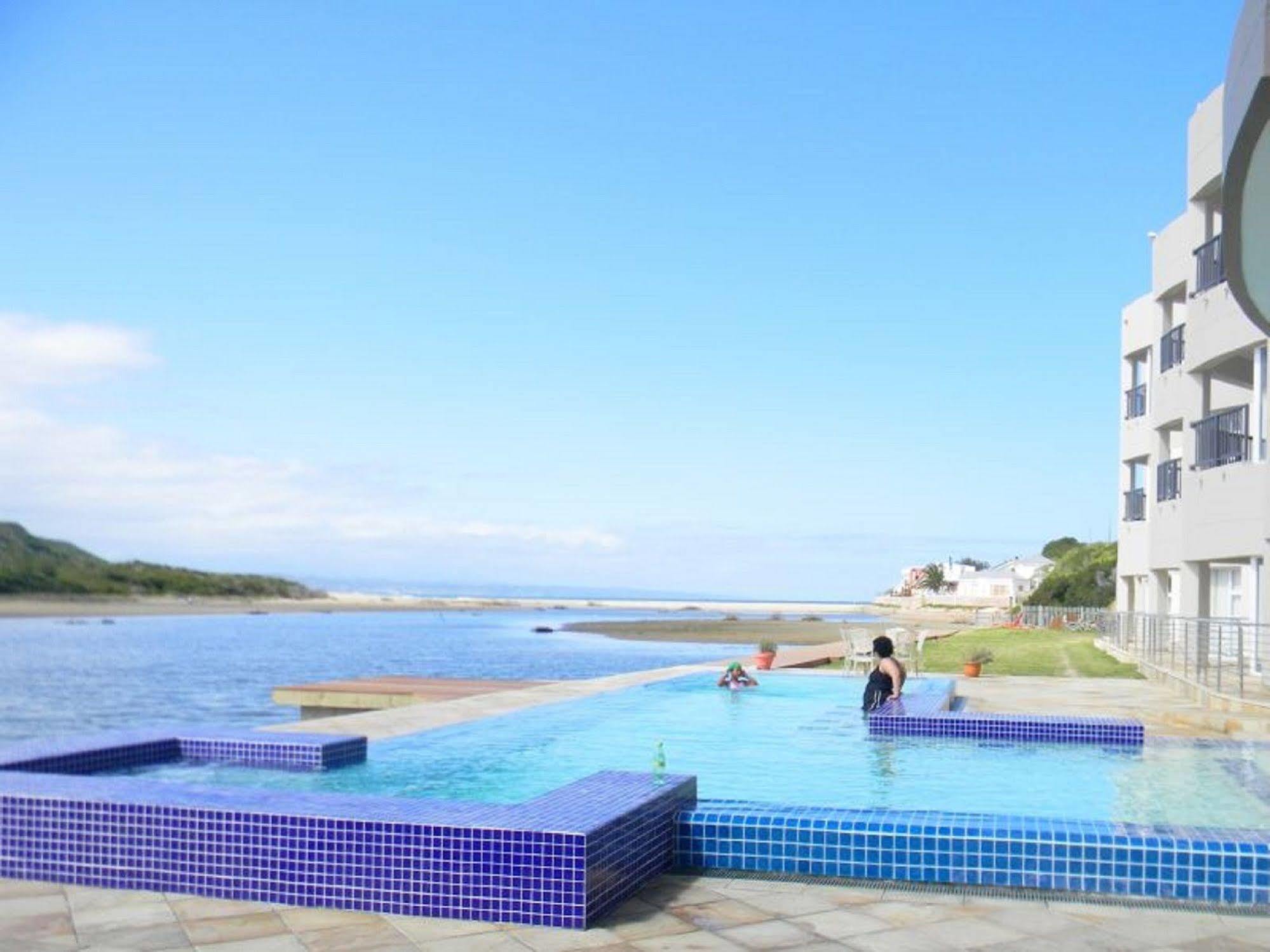 Hartenbos Lagoon Resort By Dream Resorts Exterior photo